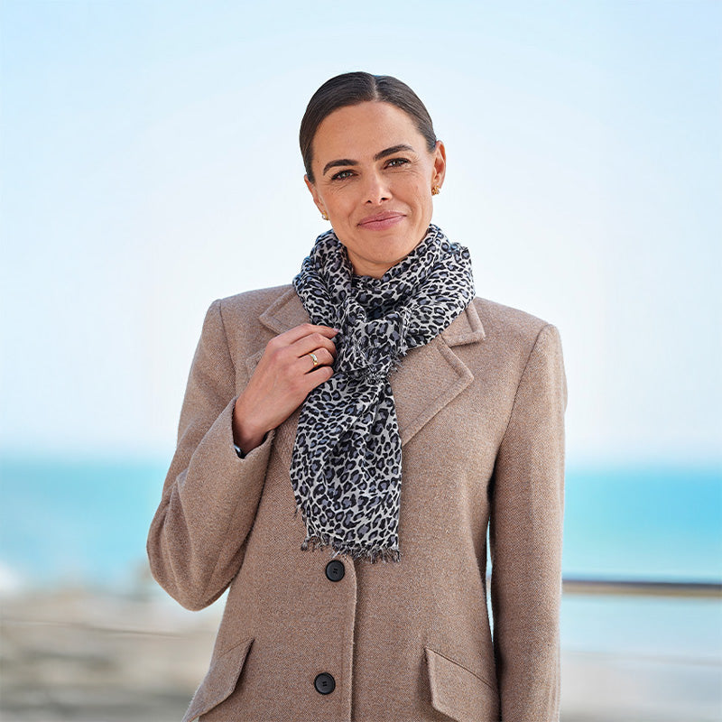Animal Print Cashmere Pashmina