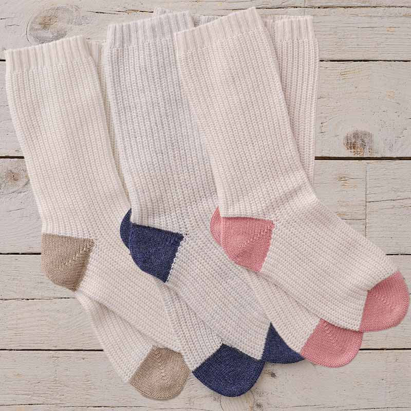 Cashmere 4 Ply Rib Bed Socks