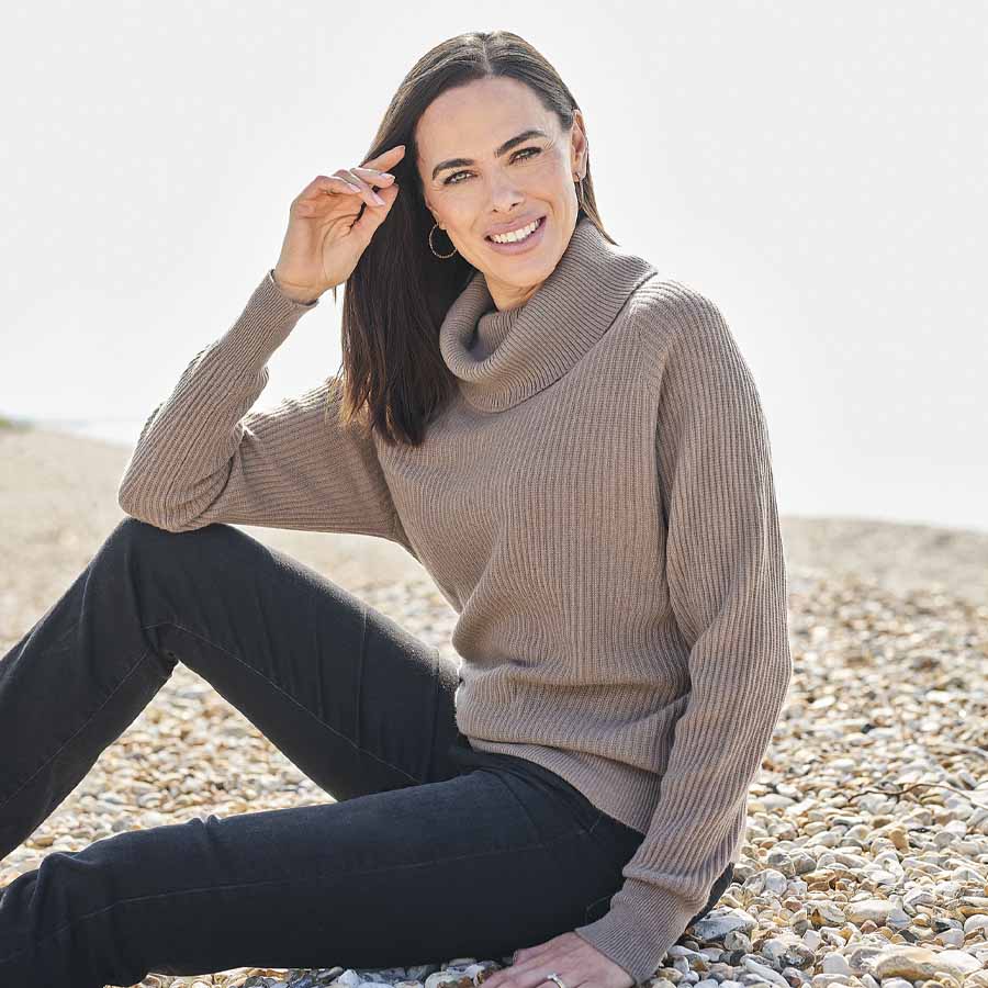 Selena Cashmere Ribbed Cowl Neck