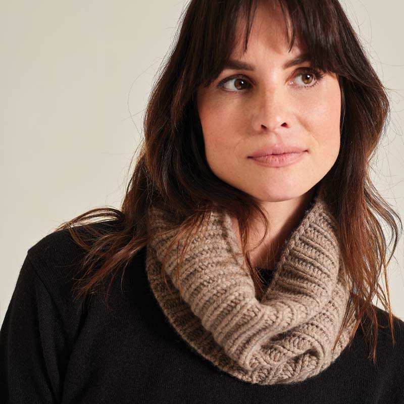 The 20 Ply Chunky Cashmere Neckwarmer