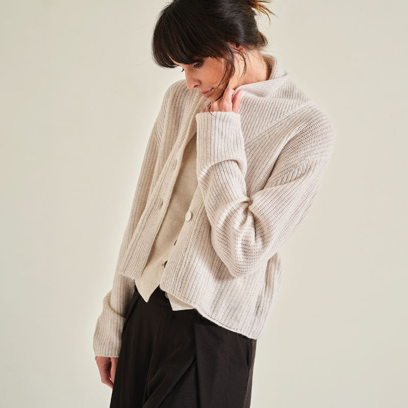 The Cosy 4 Ply Cashmere Collar Cardigan