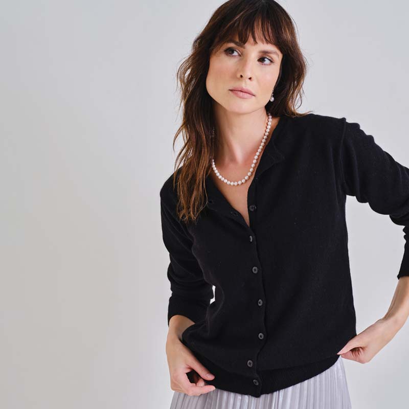 The Cashmere Fitted Cardigan