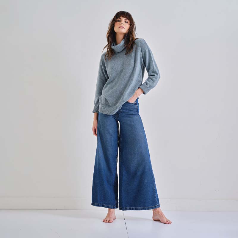 The Cashmere Relaxed Cowl Neck Sweater