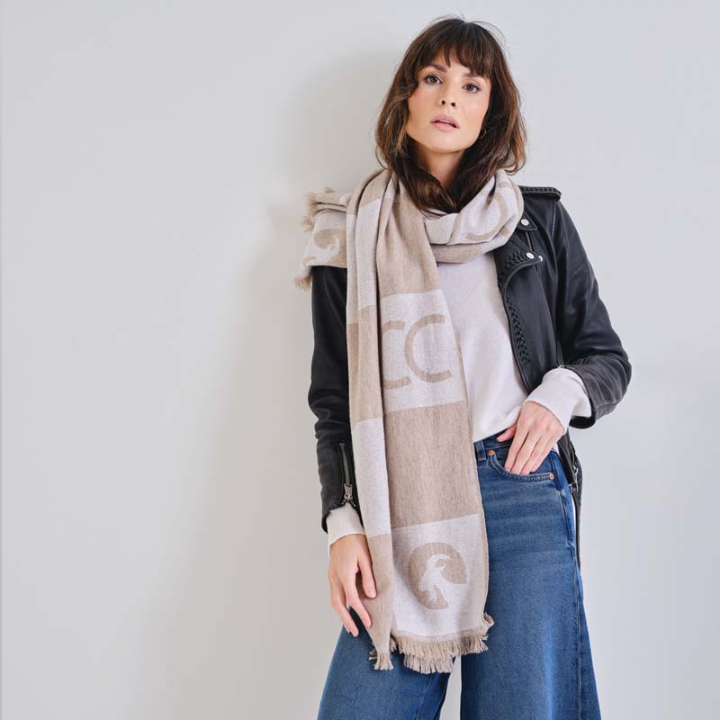 The Pure Cashmere Signature Stole
