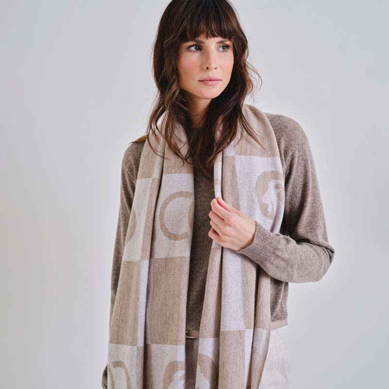 The Pure Cashmere Signature Stole