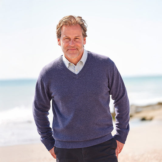 Alexander 4 Ply Cashmere V-Neck Sweater