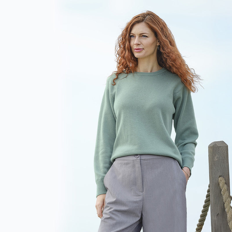 Evelyn 2 Ply Crew Neck Cashmere Sweater